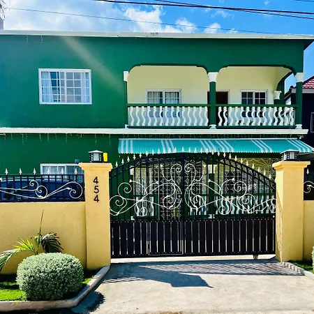 Olive Breeze Apartment